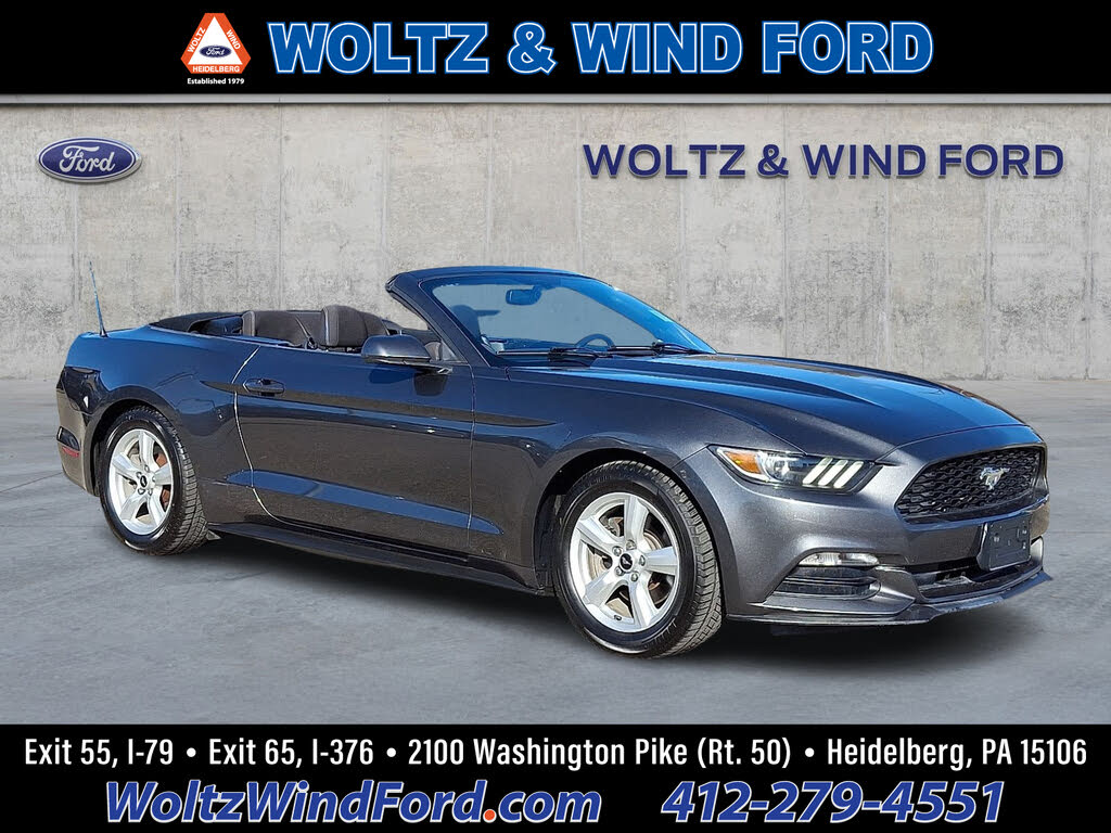 2017 Ford Mustang V6 Convertible RWD