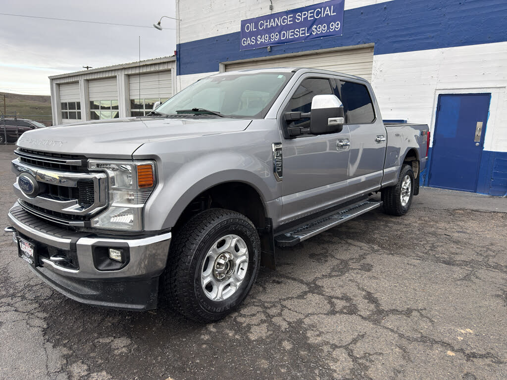 2020 Ford F-250 Super Duty XLT Crew Cab 4WD