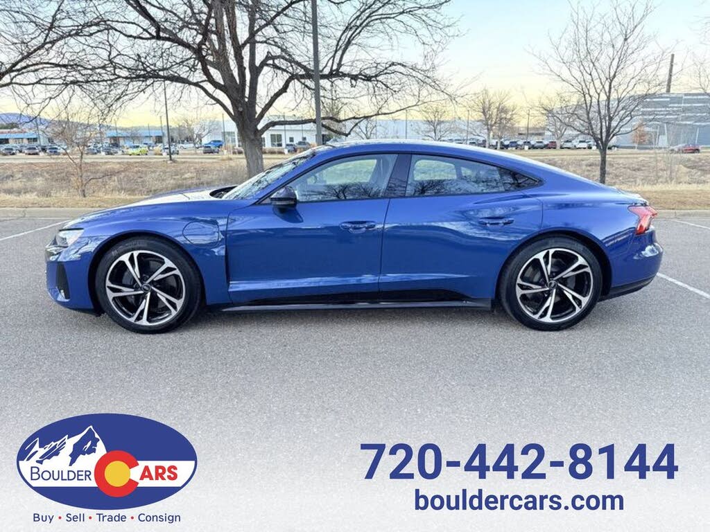 2022 Audi e-tron GT Premium Plus quattro AWD