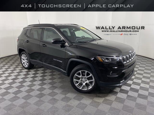 2023 Jeep Compass Latitude Lux 4WD