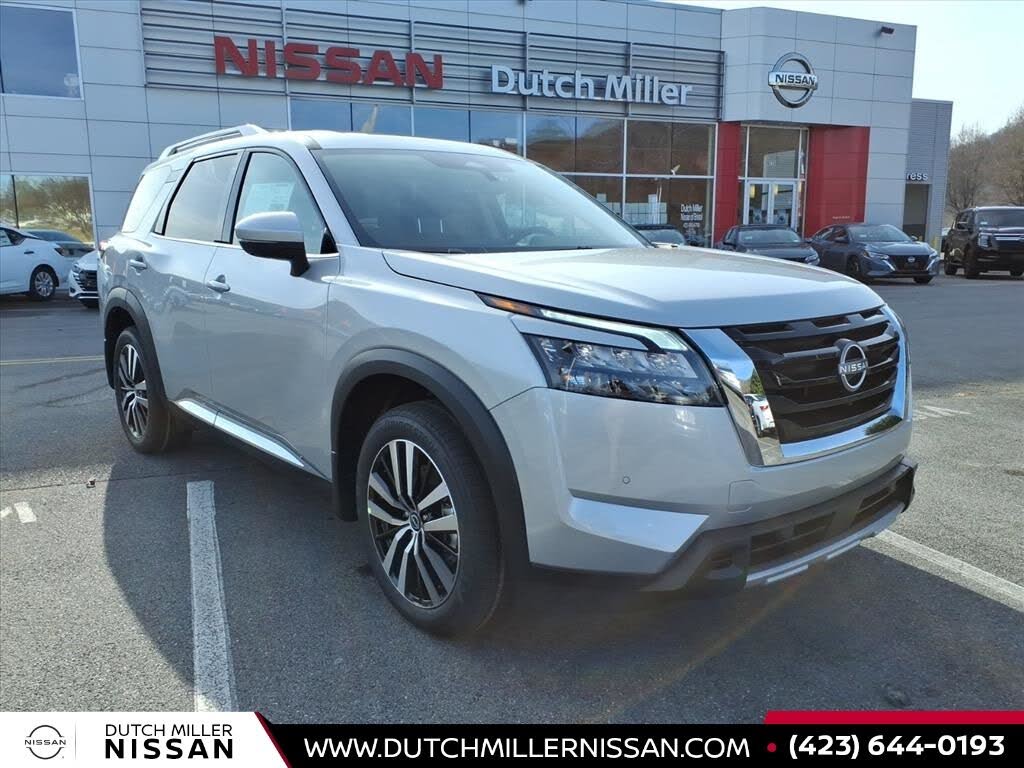 2025 Nissan Pathfinder Platinum 4WD