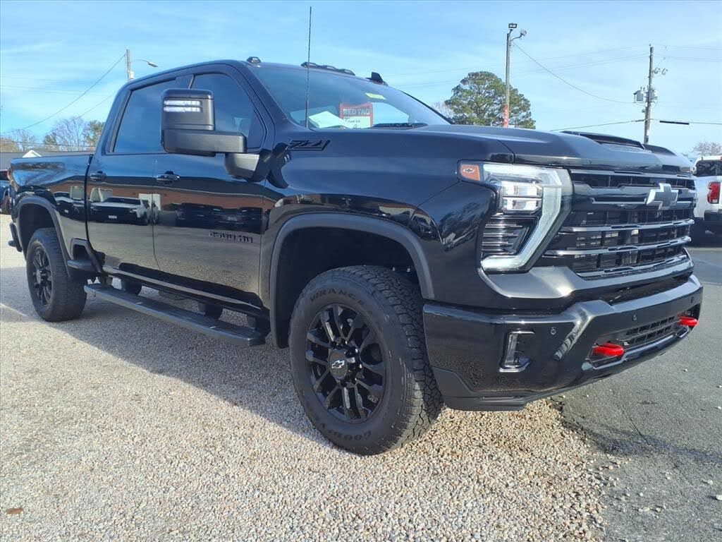 2026 Chevrolet Silverado 2500HD LTZ Crew Cab 4WD