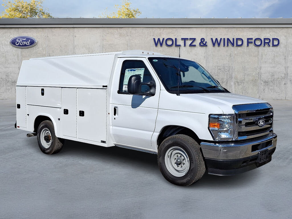 2026 Ford E-Series Chassis E-350 SD Cutaway 138 RWD