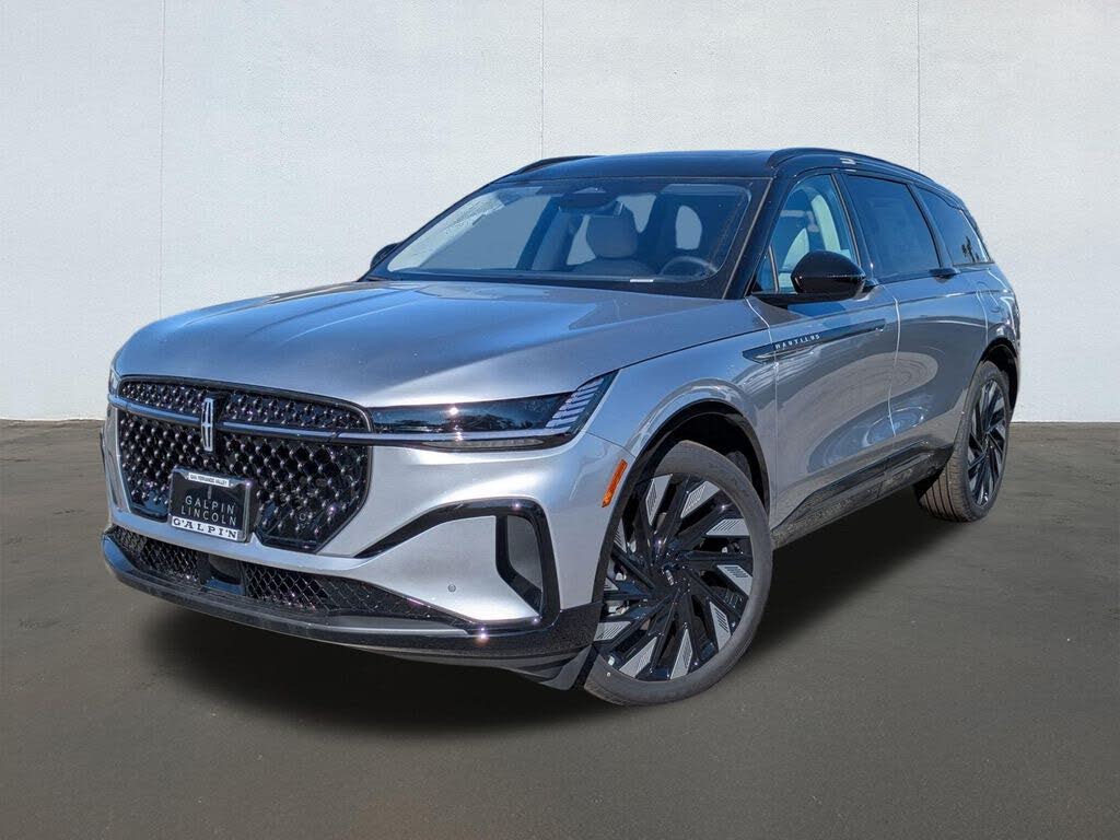 2026 Lincoln Nautilus Reserve AWD