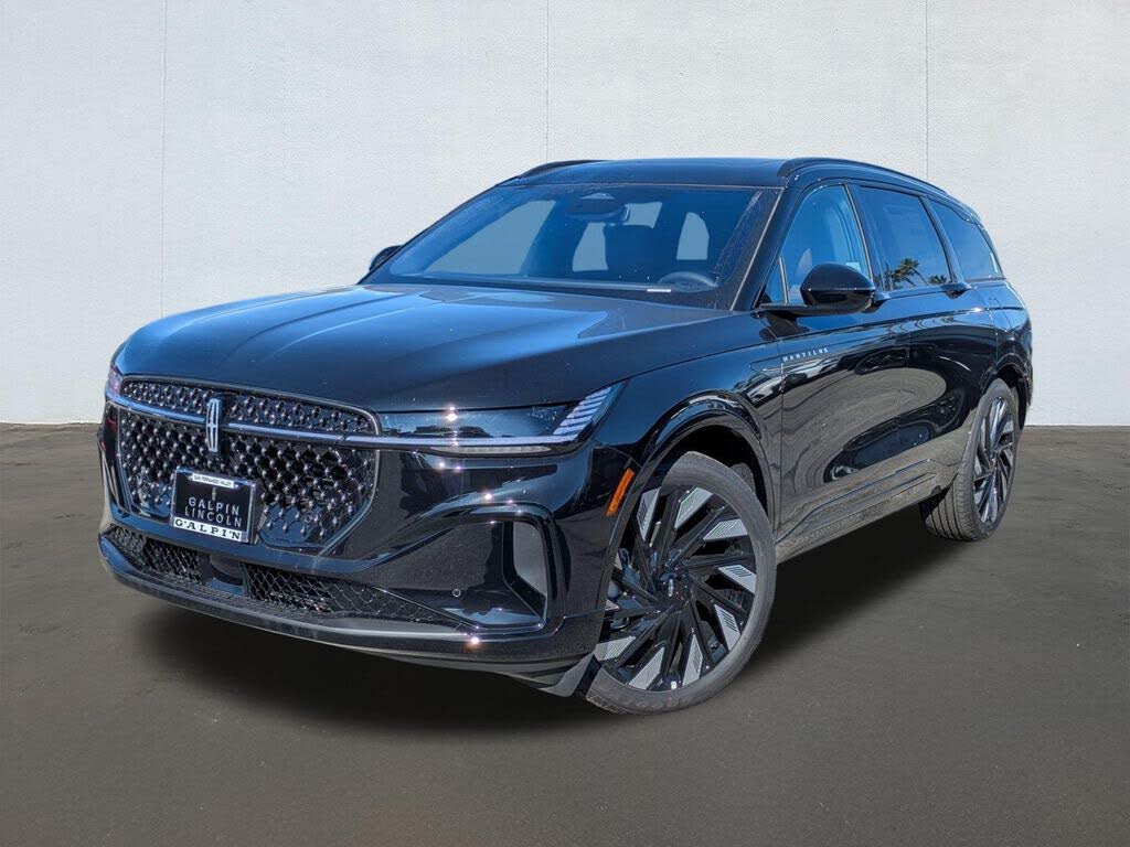 2026 Lincoln Nautilus Reserve AWD