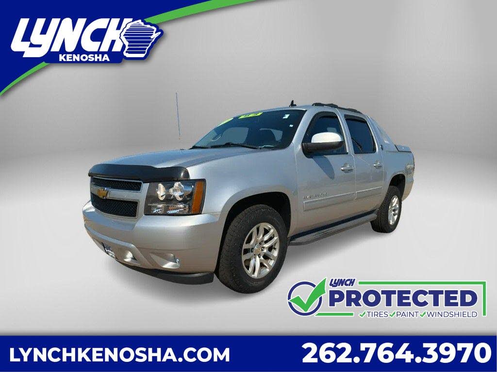 2013 Chevrolet Avalanche LS Black Diamond Edition RWD