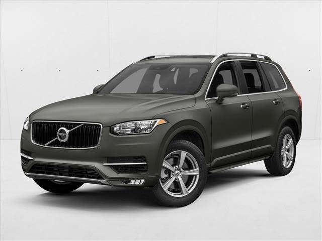 2018 Volvo XC90 T6 Momentum AWD