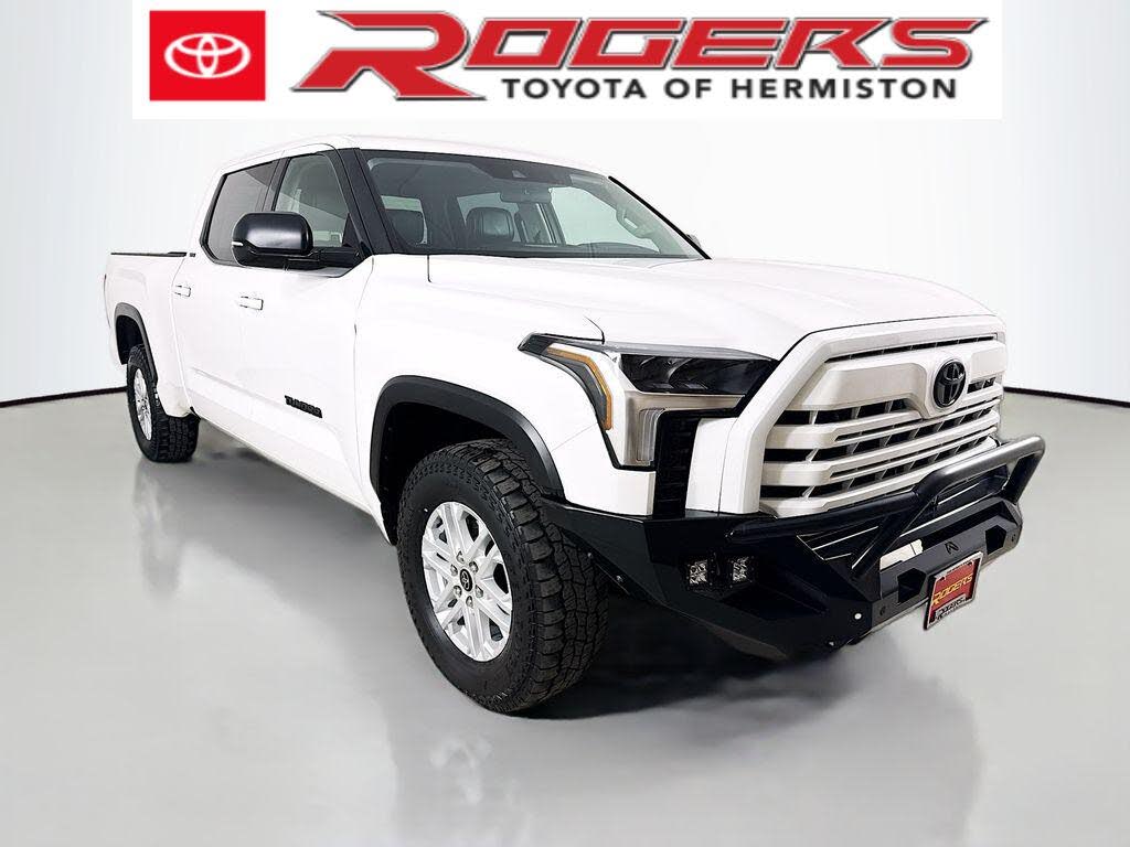 2022 Toyota Tundra SR5 CrewMax Cab LB 4WD