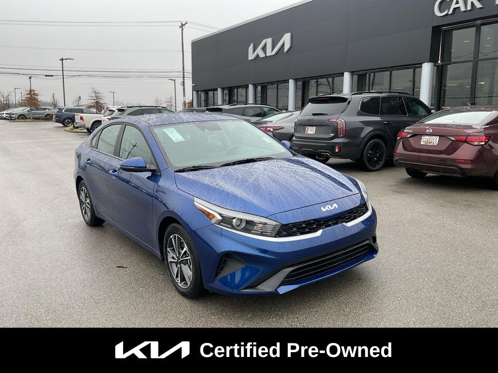 2024 Kia Forte LXS FWD