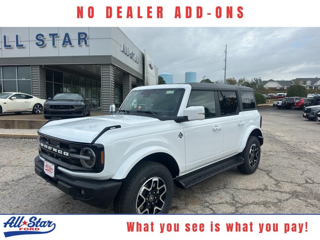 2025 Ford Bronco Outer Banks 4-Door 4WD