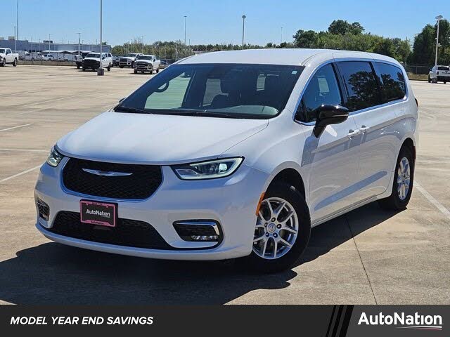 2025 Chrysler Pacifica Select FWD