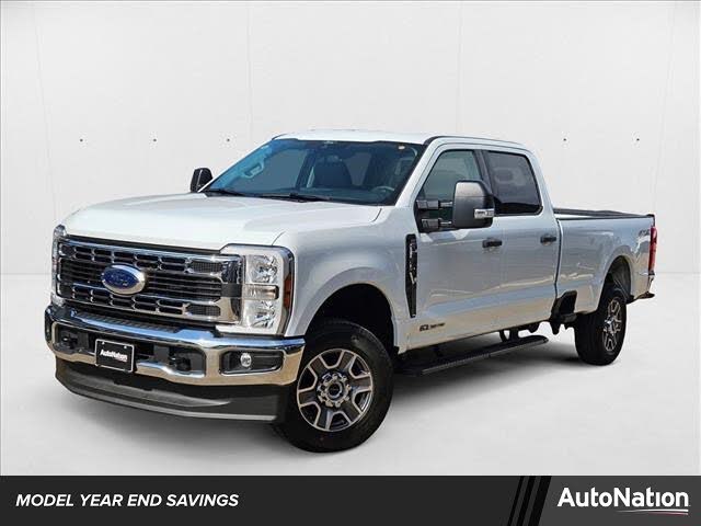 2025 Ford F-250 Super Duty XLT Crew Cab 4WD