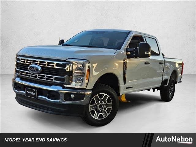 2025 Ford F-250 Super Duty XLT Crew Cab 4WD