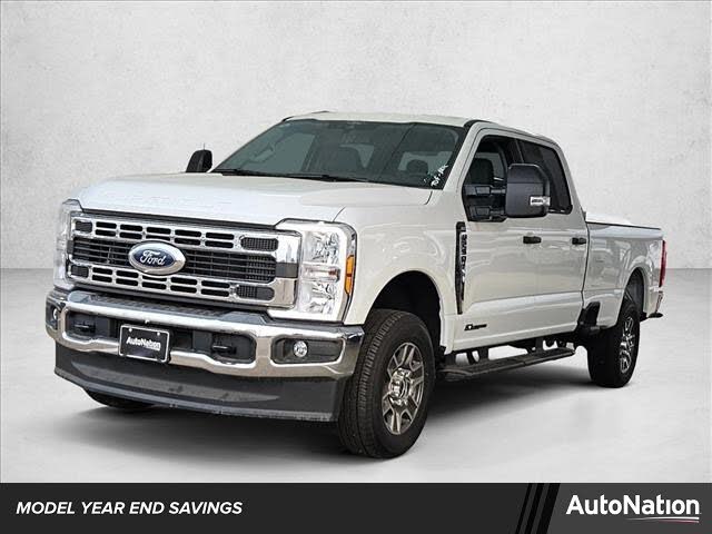 2025 Ford F-250 Super Duty XLT Crew Cab 4WD