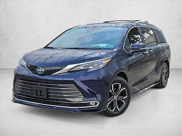 2025 Toyota Sienna Platinum 7-Passenger AWD
