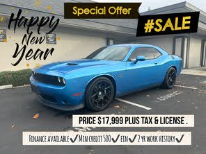 Dodge Challenger R/T Scat Pack RWD