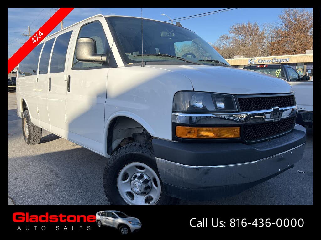 2017 Chevrolet Express 3500 LS Extended RWD