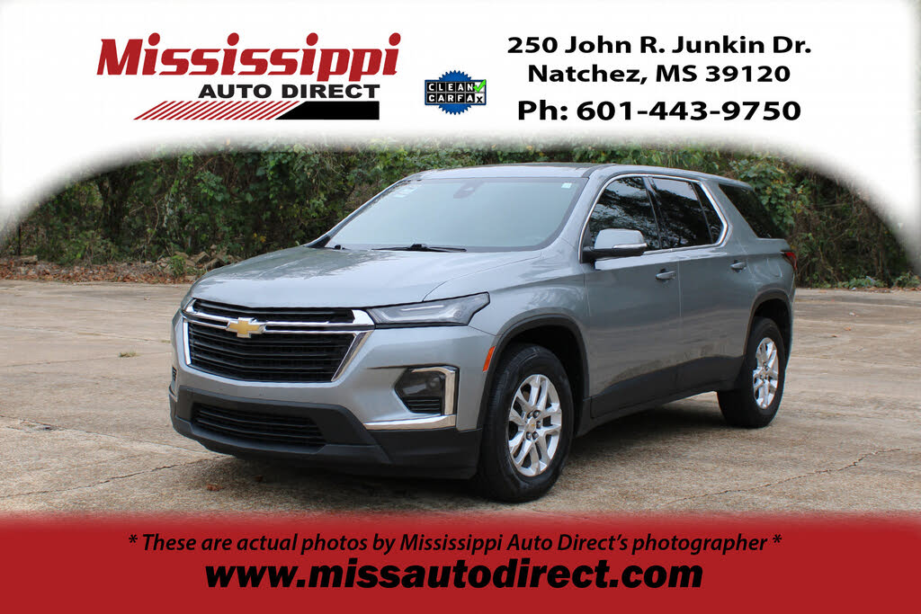 2023 Chevrolet Traverse LS FWD