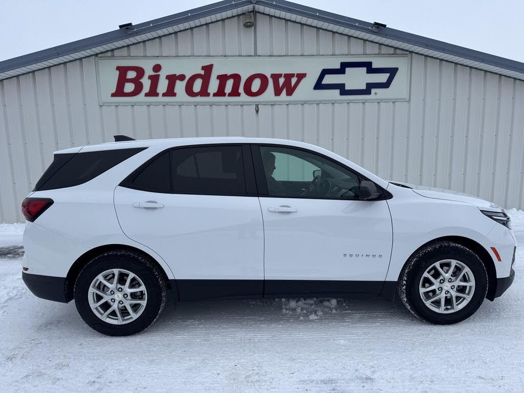 2024 Chevrolet Equinox LS FWD with 1LS