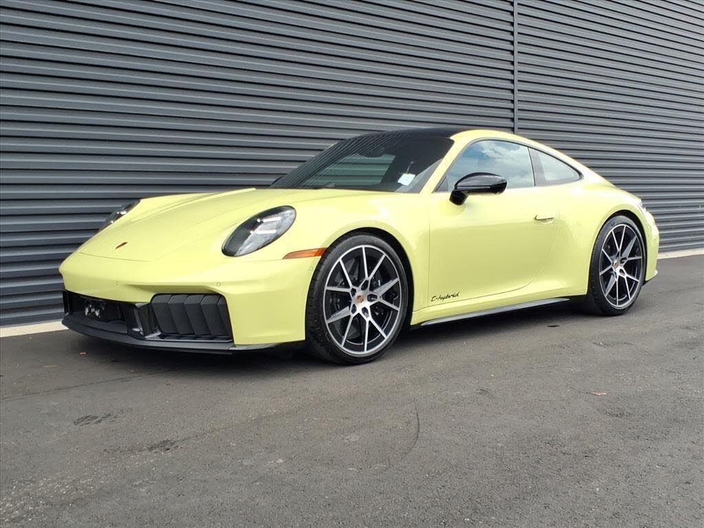 2025 Porsche 911 Carrera 4 GTS Coupe AWD