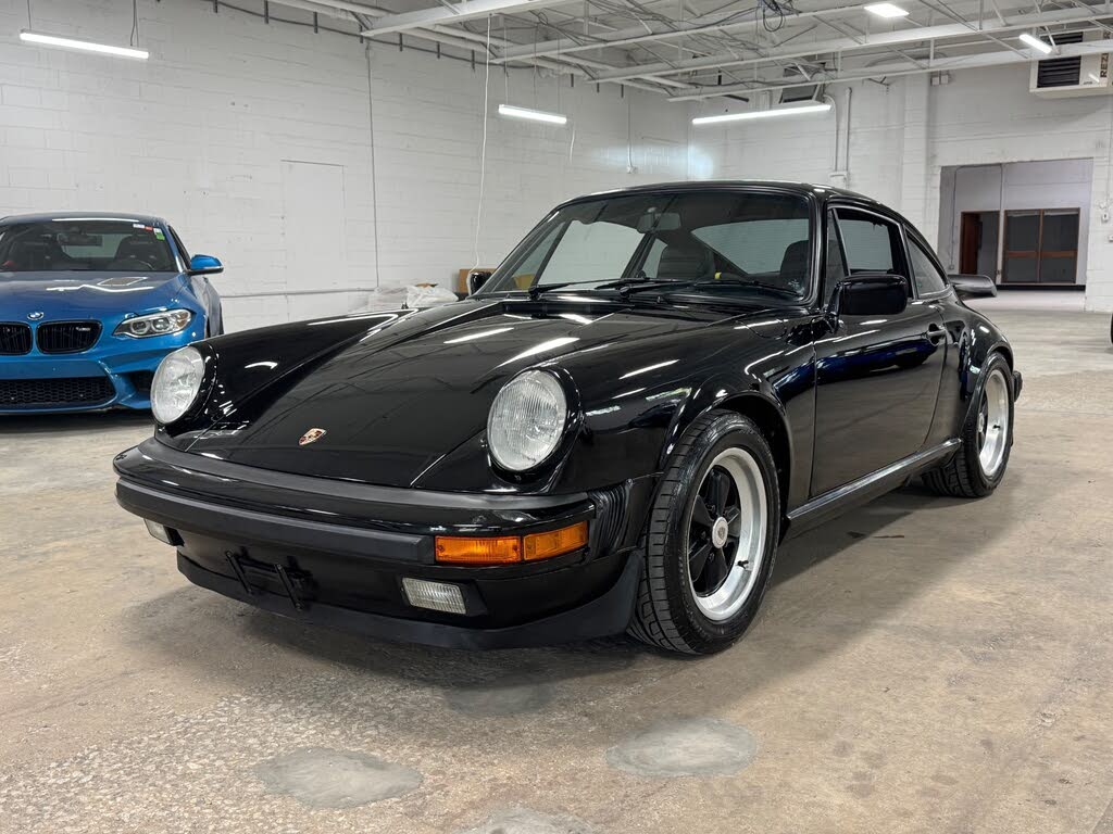 1984 Porsche 911 Carrera Coupe