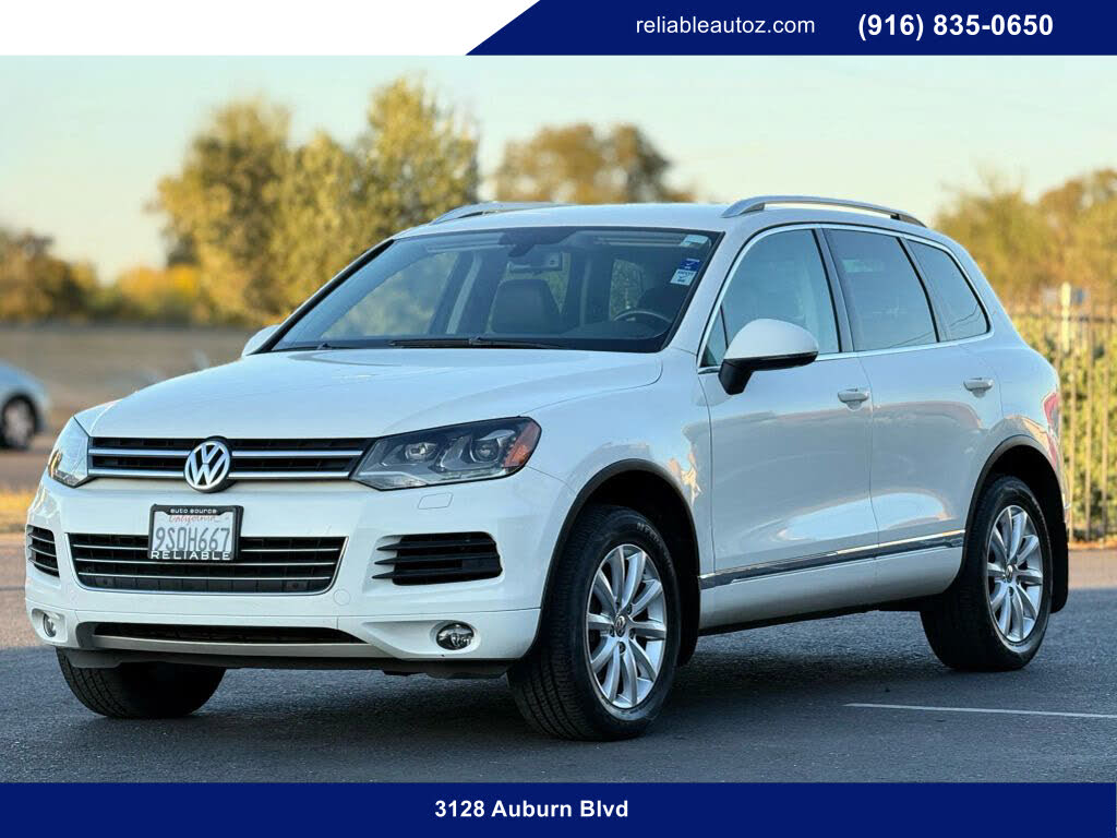 2011 Volkswagen Touareg VR6 Sport