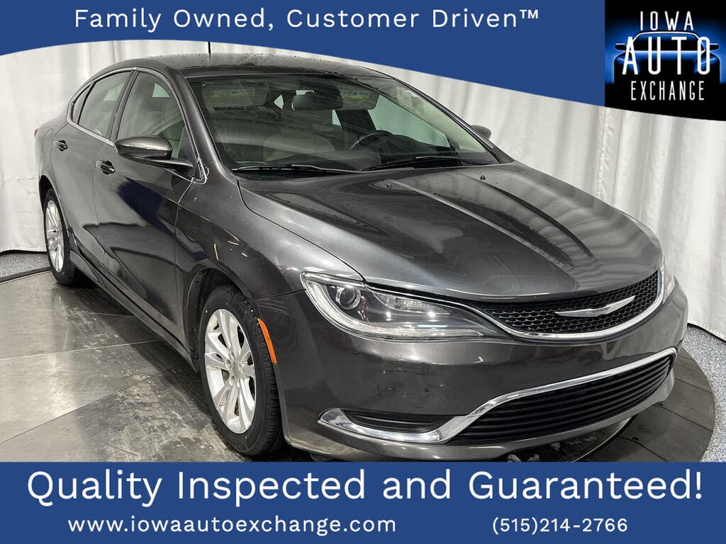 2015 Chrysler 200 Limited Sedan FWD