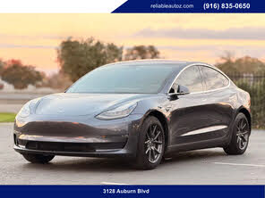 Tesla Model 3 Mid Range RWD