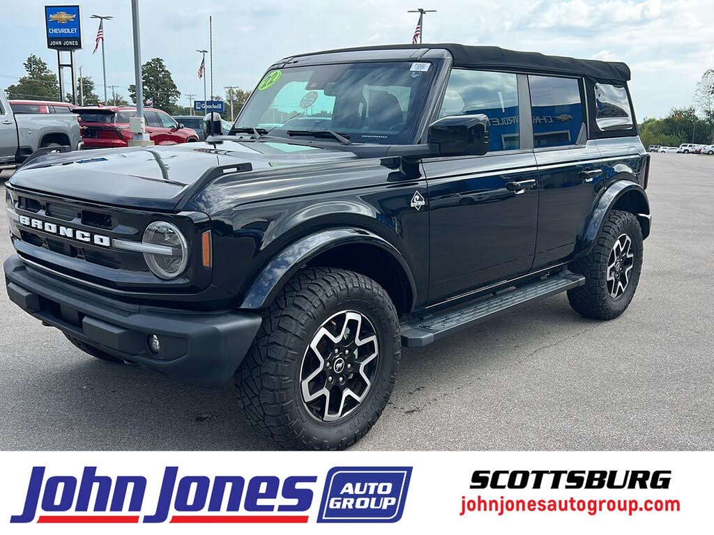 2022 Ford Bronco Outer Banks 4-Door 4WD