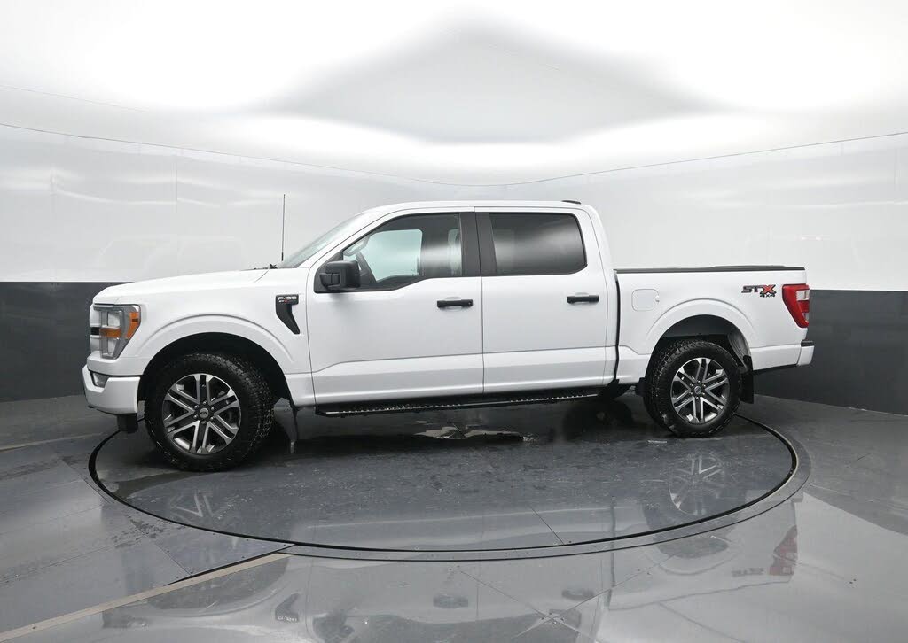 2022 Ford F-150 XL SuperCrew 4WD
