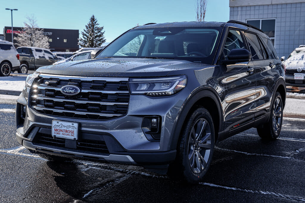 2026 Ford Explorer Active AWD