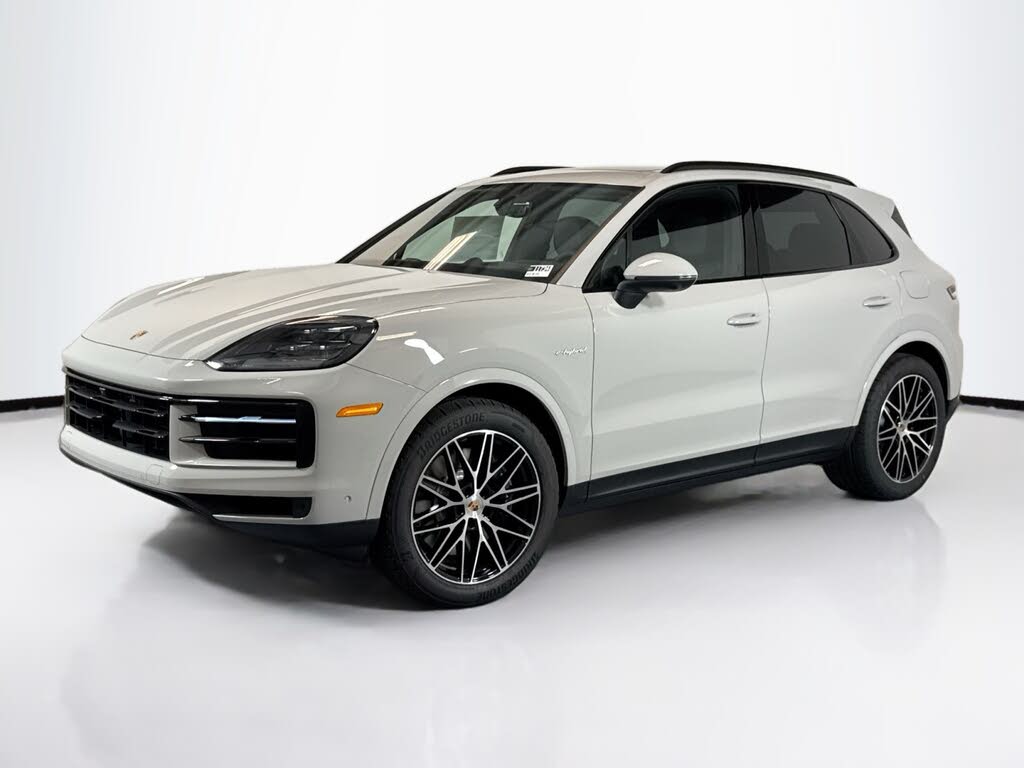 2026 Porsche Cayenne AWD