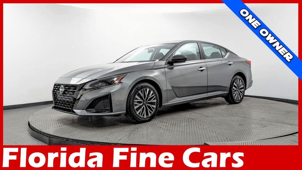 2024 Nissan Altima 2.5 SV FWD