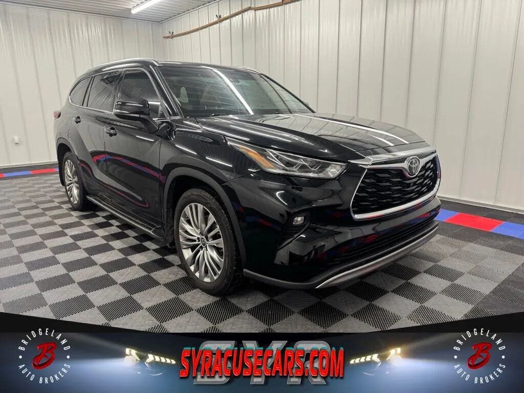 2022 Toyota Highlander Platinum AWD