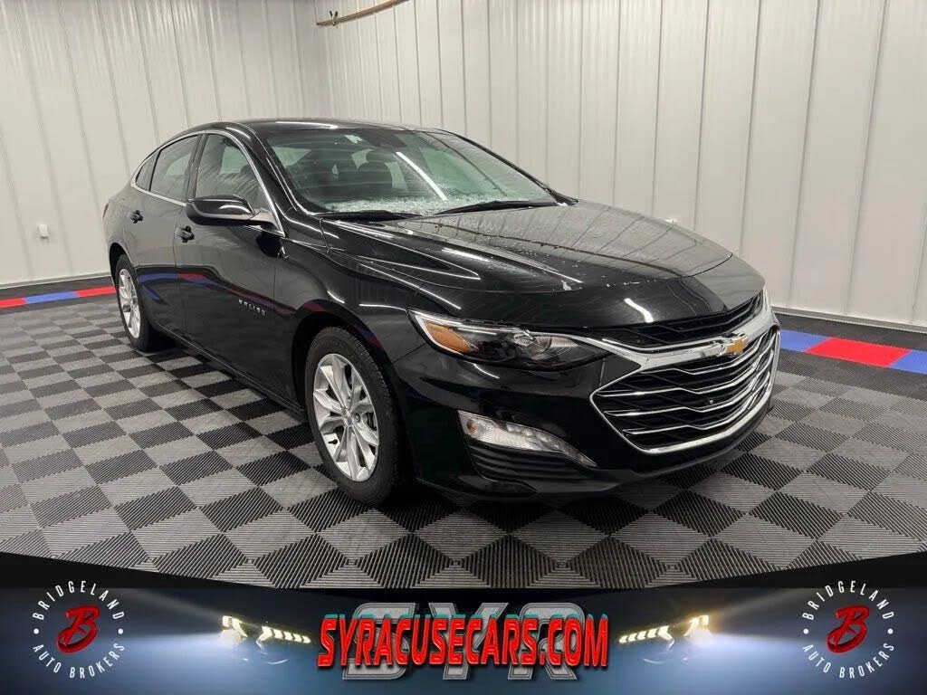 2024 Chevrolet Malibu LT with 1LT FWD