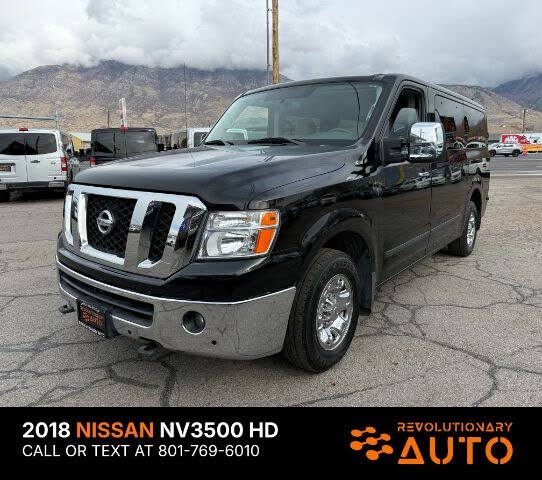 2018 Nissan NV Passenger V8 SL RWD