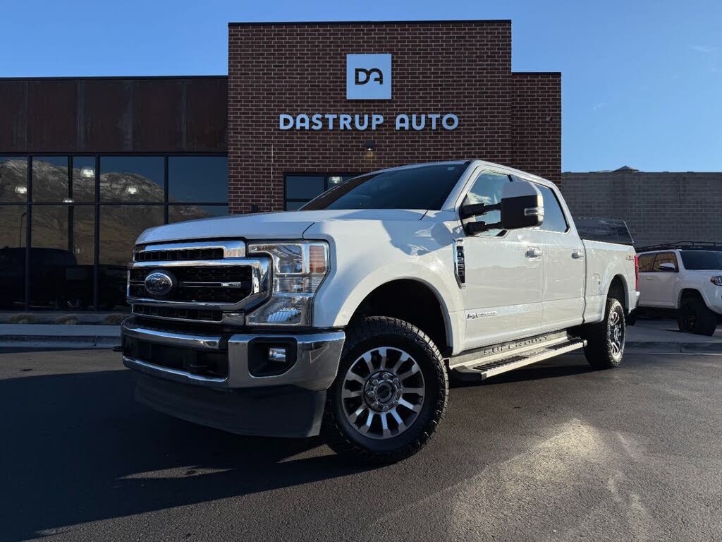 2022 Ford F-250 Super Duty Lariat Crew Cab 4WD