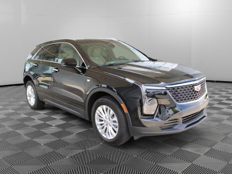 2024 Cadillac XT4 Luxury FWD