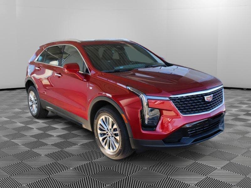 2025 Cadillac XT4 Premium Luxury FWD