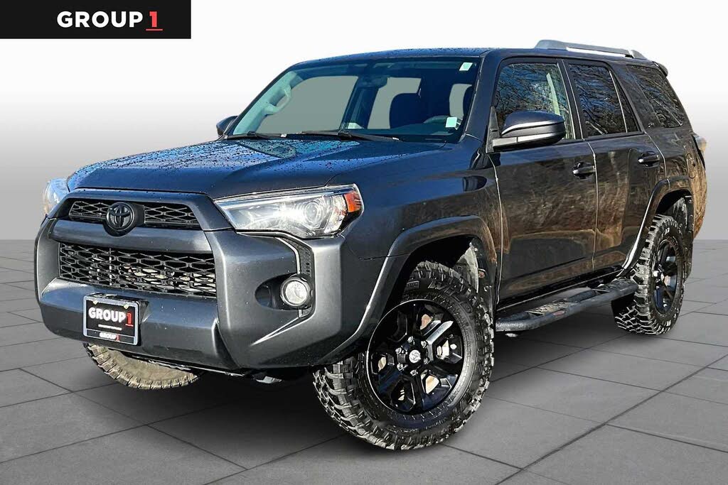 2017 Toyota 4Runner SR5 4WD