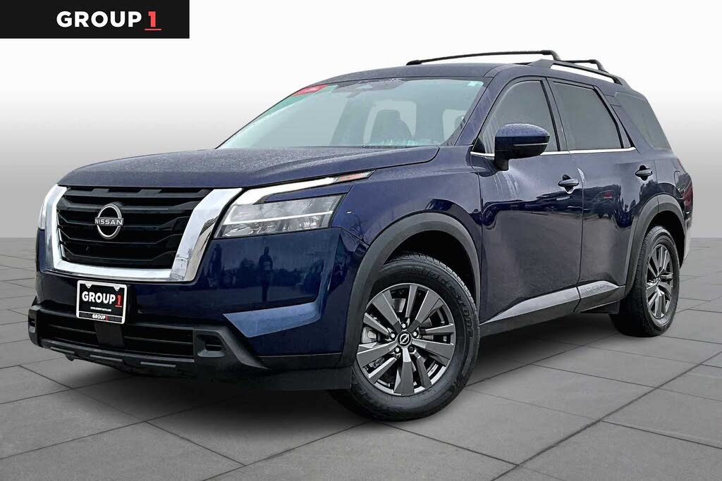 2022 Nissan Pathfinder SV FWD