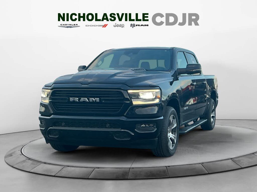 2023 RAM 1500 Laramie Crew Cab 4WD