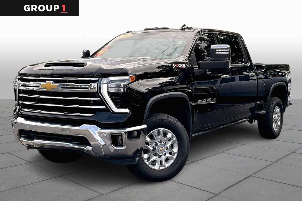 2024 Chevrolet Silverado 3500HD LTZ Crew Cab 4WD