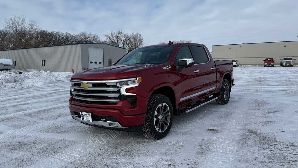 2026 Chevrolet Silverado 1500 High Country Crew Cab 4WD