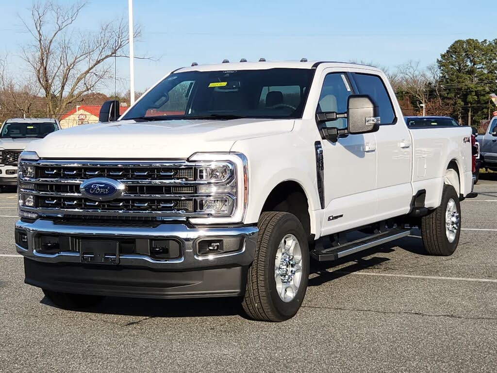 2026 Ford F-350 Super Duty XLT Crew Cab 4WD