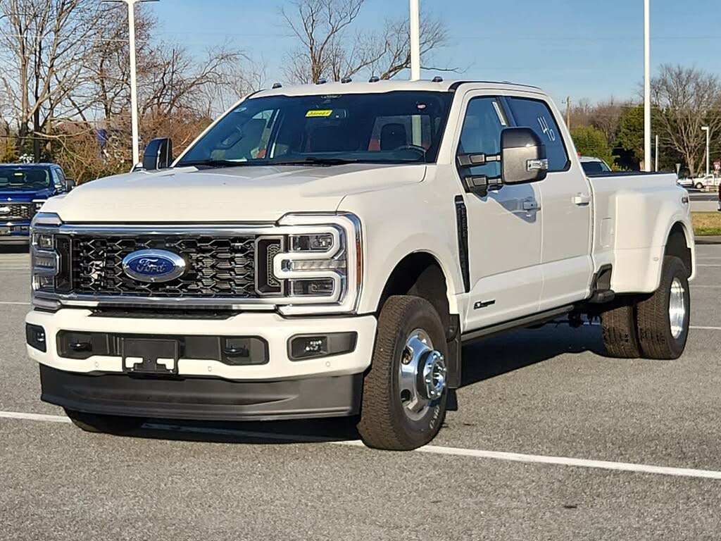 2026 Ford F-350 Super Duty Platinum Crew Cab LB DRW 4WD