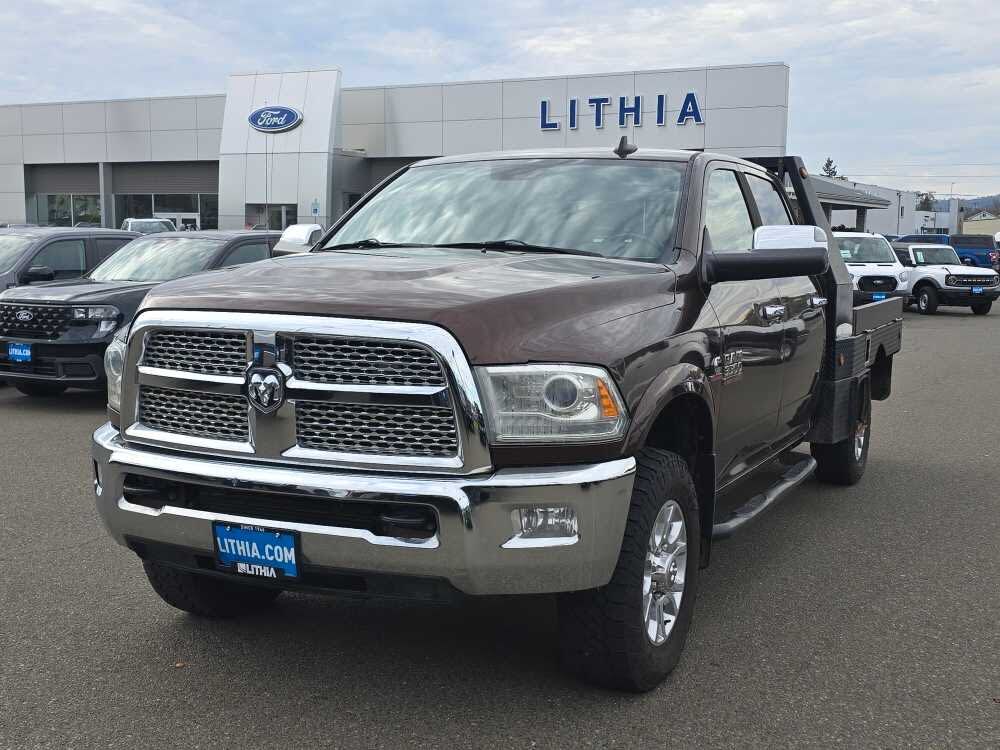 2015 RAM 3500 Laramie Crew Cab LB 4WD