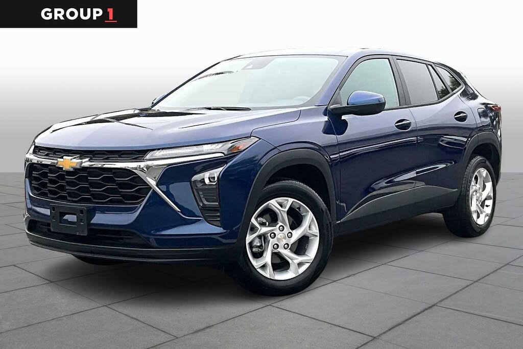 2024 Chevrolet Trax LS FWD