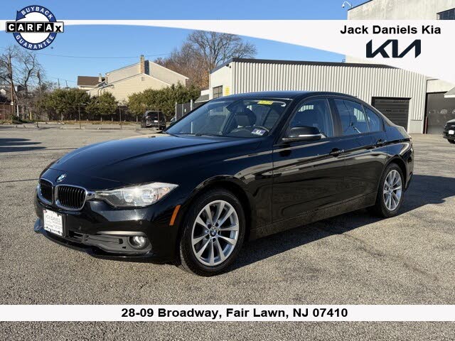 2017 BMW 3 Series 320i xDrive Sedan AWD