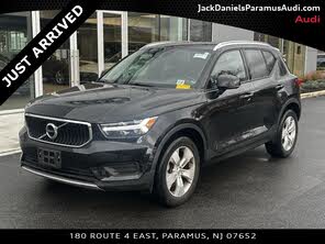 Volvo XC40 T5 Momentum AWD